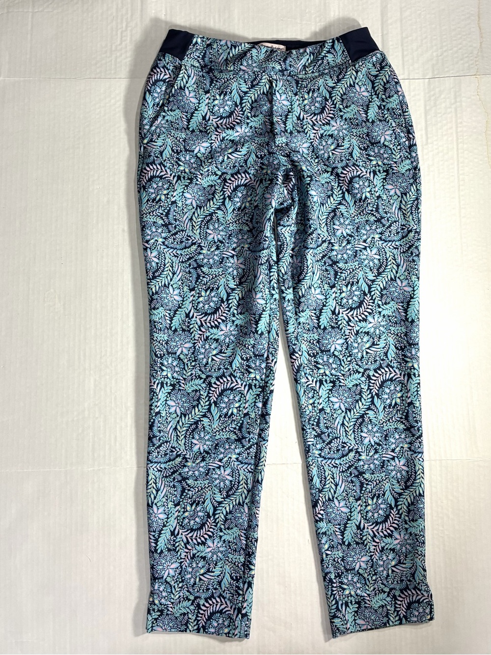 TOMMY BAHAMA EVERYDAY ACTIVE PULL ON  PANT